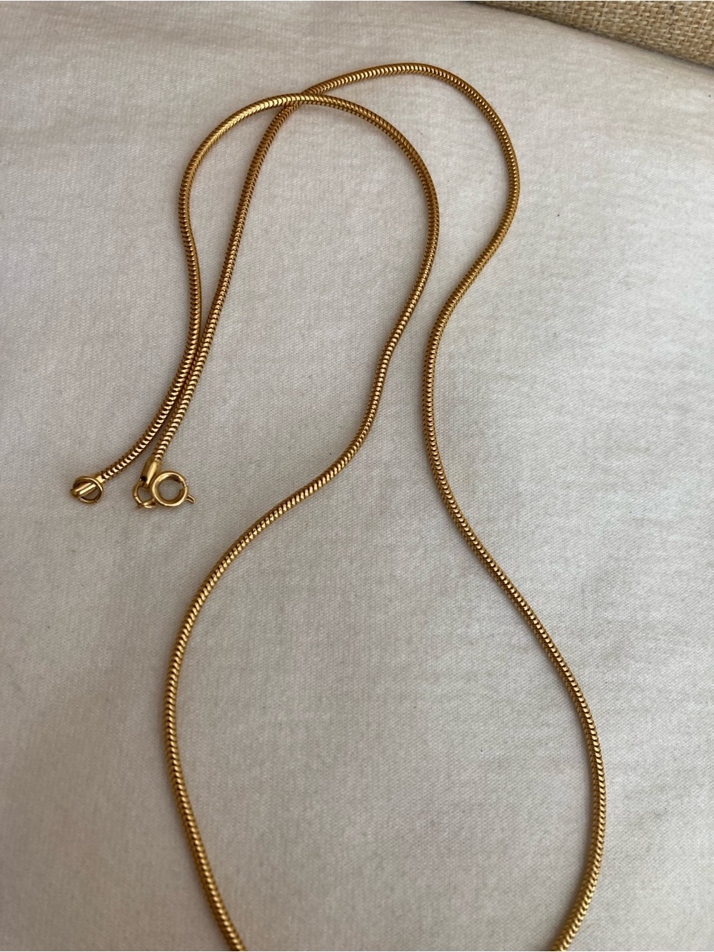 Gold Tone Necklace with Amethyst Colored Glass Stone - Picture 3 of 7